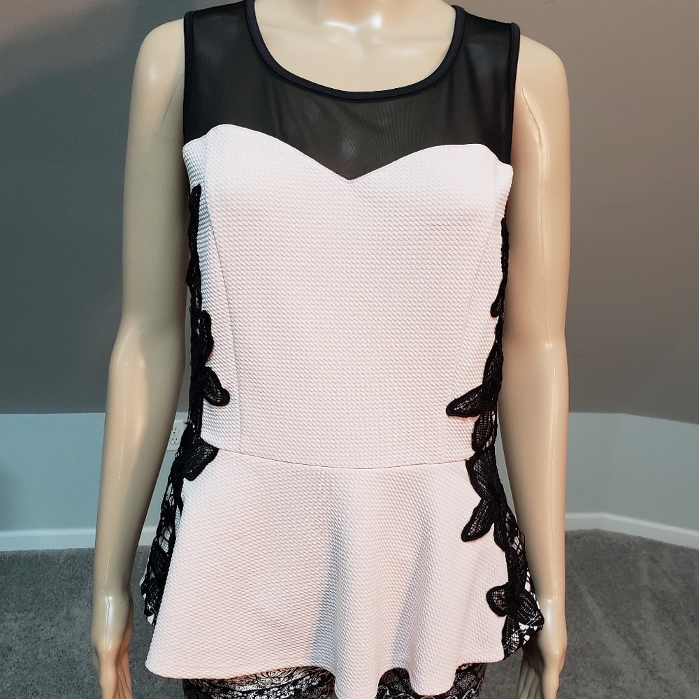 Thalia Sodi Blouse - image 1